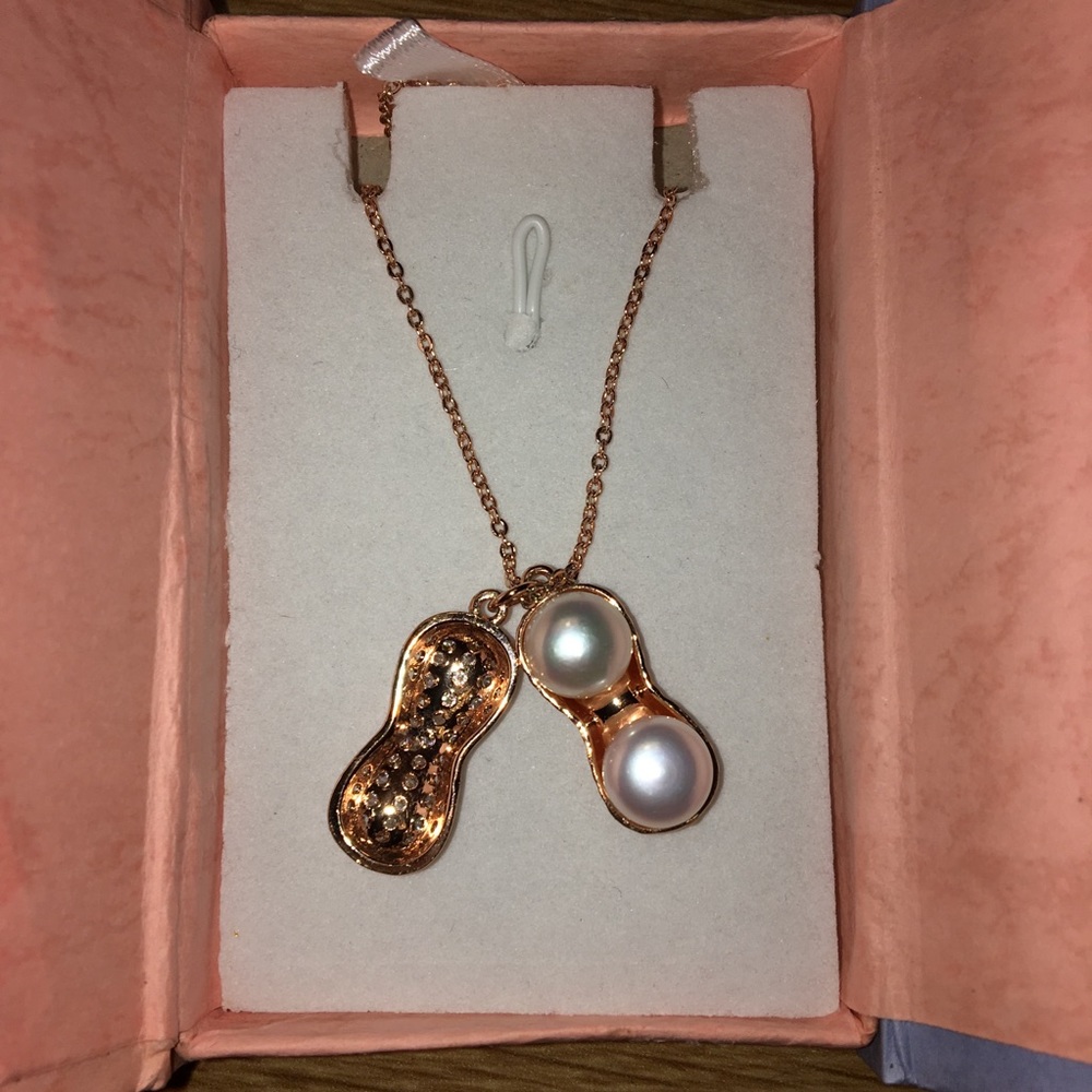 Rose Gold Jeweled Pearl Peanut Necklace